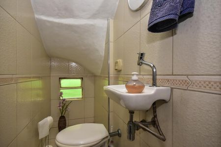 Lavabo de casa para alugar com 2 quartos, 110m² em Vila Maria Augusta, São Paulo