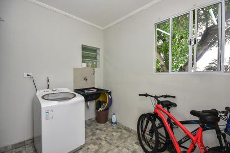 Casa para alugar com 110m², 2 quartos e 2 vagasÁrea de Serviço