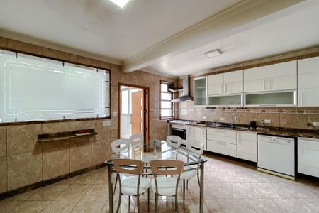 Apartamento à venda com 282m², 3 quartos e 2 vagasCozinha