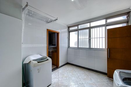 Apartamento à venda com 282m², 3 quartos e 2 vagasÁrea de Serviço