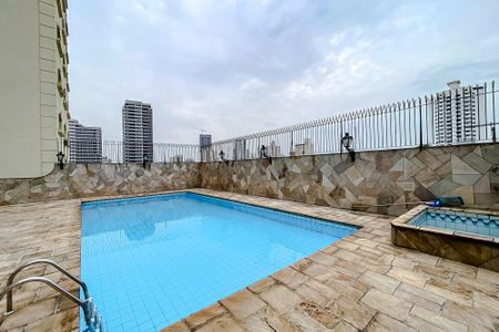 Apartamento à venda com 282m², 3 quartos e 2 vagasÁrea comum - Piscina