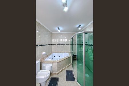 Apartamento à venda com 282m², 3 quartos e 2 vagasBanheiro da Suíte