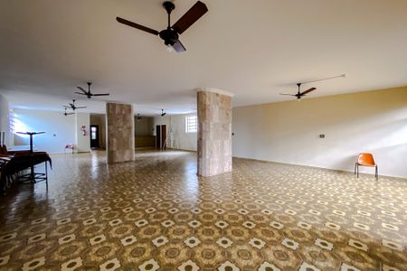 Apartamento à venda com 282m², 3 quartos e 2 vagasÁrea comum