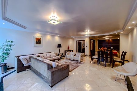 Apartamento à venda com 282m², 3 quartos e 2 vagasSala