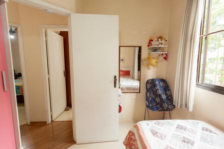 Apartamento à venda com 67m², 3 quartos e 2 vagasQuarto 3