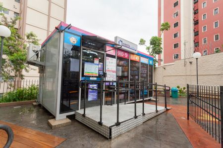 Apartamento à venda com 67m², 3 quartos e 2 vagasMercado 24h