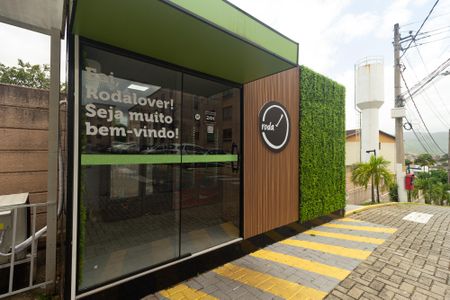 Apartamento para alugar com 43m², 2 quartos e 1 vagaÁrea comum - Mini Mercado