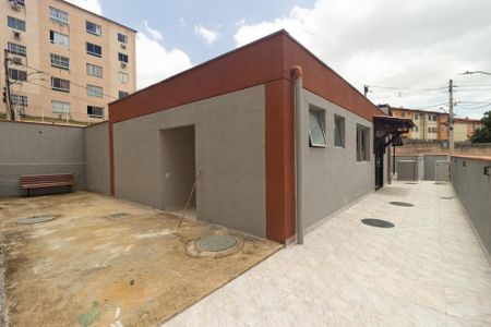 Apartamento para alugar com 43m², 2 quartos e 1 vagaÁrea comum - Salão de festas