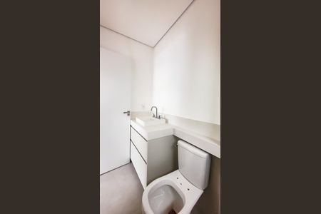 Casa de condomínio à venda com 138m², 3 quartos e 2 vagasBanheiro Suite 1