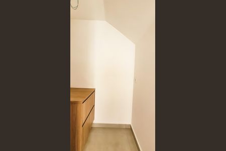 Casa de condomínio à venda com 138m², 3 quartos e 2 vagasLavanderia