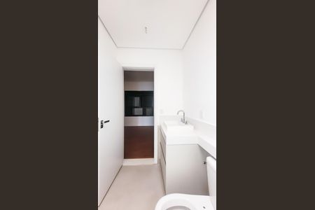 Casa de condomínio à venda com 138m², 3 quartos e 2 vagasBanheiro Suite Master