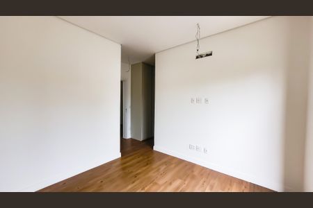 Casa de condomínio à venda com 138m², 3 quartos e 2 vagasSuite 2