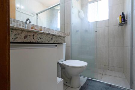 Apartamento à venda com 60m², 2 quartos e 1 vaga Apartamento à venda com 60m², 2 quartos e 1 vagaBanheiro social