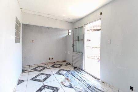 Sala de casa para alugar com 2 quartos, 50m² em Jardim Nordeste, São Paulo