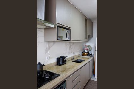 Apartamento à venda com 72m², 3 quartos e 2 vagas Apartamento à venda com 72m², 3 quartos e 2 vagasCozinha