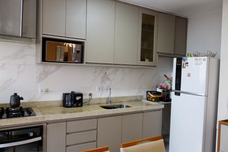 Apartamento à venda com 72m², 3 quartos e 2 vagas Apartamento à venda com 72m², 3 quartos e 2 vagasCozinha
