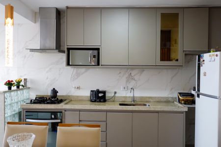 Apartamento à venda com 72m², 3 quartos e 2 vagas Apartamento à venda com 72m², 3 quartos e 2 vagasCozinha