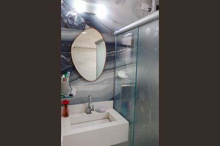 Apartamento à venda com 72m², 3 quartos e 2 vagas Apartamento à venda com 72m², 3 quartos e 2 vagasBanheiro