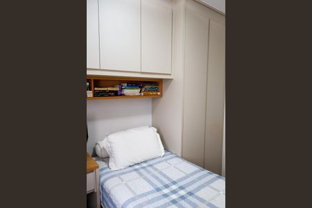 Apartamento à venda com 72m², 3 quartos e 2 vagas Apartamento à venda com 72m², 3 quartos e 2 vagasQuarto 2