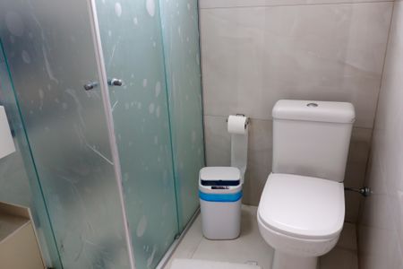 Apartamento à venda com 72m², 3 quartos e 2 vagas Apartamento à venda com 72m², 3 quartos e 2 vagasBanheiro