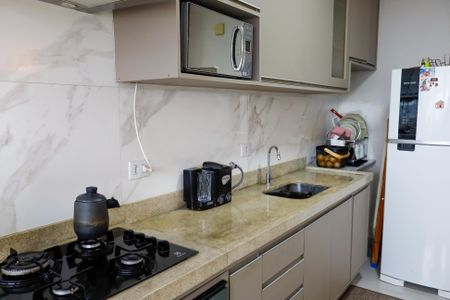 Apartamento à venda com 72m², 3 quartos e 2 vagas Apartamento à venda com 72m², 3 quartos e 2 vagasCozinha