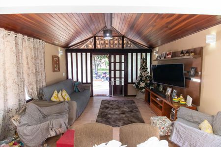 Sala de casa de condomínio à venda com 4 quartos, 180m² em Várzea das Moças, Niterói