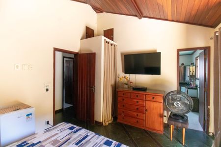 Casa de condomínio à venda com 180m², 4 quartos e 2 vagasSuíte 2