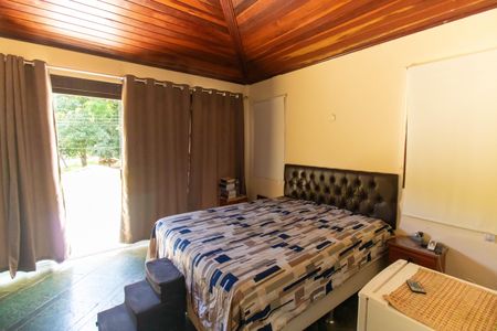 Casa de condomínio à venda com 180m², 4 quartos e 2 vagasSuíte 2