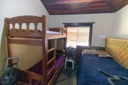 Casa de condomínio à venda com 180m², 4 quartos e 2 vagasQuarto 2