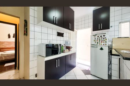 Casa à venda com 170m², 2 quartos e 2 vagasCozinha