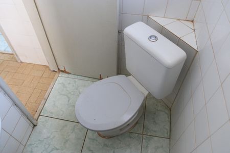 Apartamento para alugar com 80m², 2 quartos e 1 vagaBanheiro 02