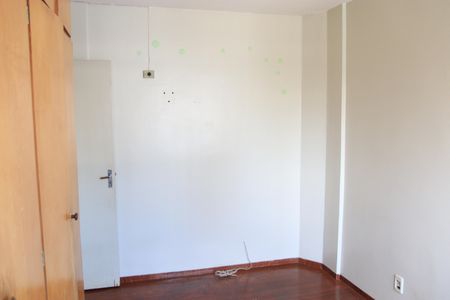 Apartamento para alugar com 80m², 2 quartos e 1 vagaQuarto 02