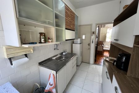 Apartamento à venda com 70m², 2 quartos e 1 vagaCozinha