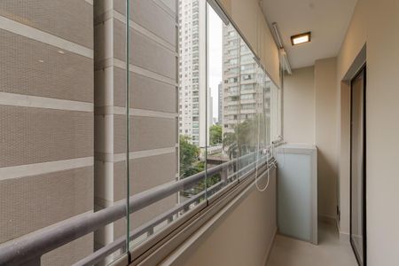 Sacada de kitnet/studio para alugar com 1 quarto, 30m² em Vila Olímpia, São Paulo