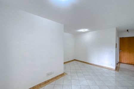 Apartamento para alugar com 65m², 3 quartos e 1 vaga Apartamento para alugar com 65m², 3 quartos e 1 vagaSala