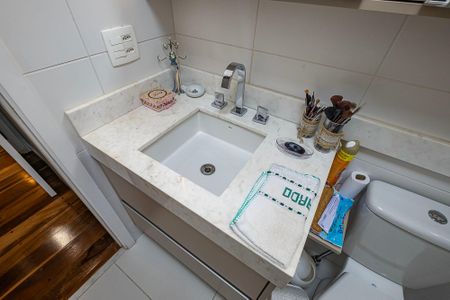 Apartamento para alugar com 151m², 3 quartos e 2 vagas Apartamento para alugar com 151m², 3 quartos e 2 vagasSuíte 1 - Banheiro 1