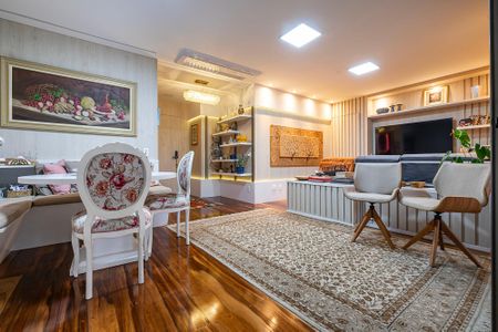 Apartamento para alugar com 151m², 3 quartos e 2 vagas Apartamento para alugar com 151m², 3 quartos e 2 vagasSala