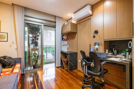 Apartamento para alugar com 151m², 3 quartos e 2 vagas Apartamento para alugar com 151m², 3 quartos e 2 vagasSuíte 1