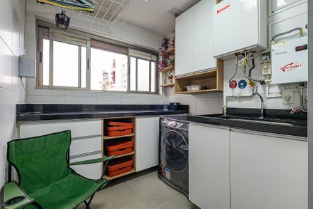 Apartamento para alugar com 151m², 3 quartos e 2 vagas Apartamento para alugar com 151m², 3 quartos e 2 vagasLavanderia