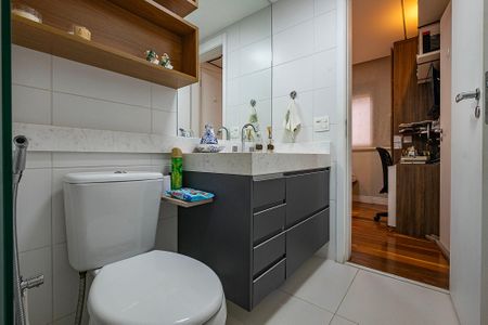 Apartamento para alugar com 151m², 3 quartos e 2 vagas Apartamento para alugar com 151m², 3 quartos e 2 vagasSuíte 2 - Banheiro 2
