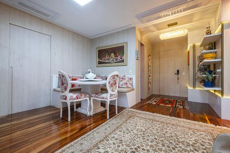 Apartamento para alugar com 151m², 3 quartos e 2 vagas Apartamento para alugar com 151m², 3 quartos e 2 vagasSala