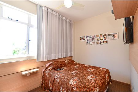 Apartamento para alugar com 180m², 4 quartos e 2 vagasQuarto 2