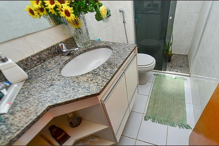 Apartamento para alugar com 180m², 4 quartos e 2 vagasBanheiro Social