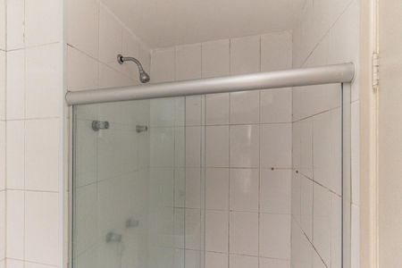 Banheiro de kitnet/studio à venda com 1 quarto, 29m² em Santa Cecilia, São Paulo