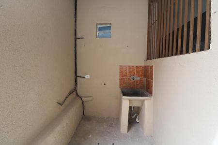 Casa para alugar com 60m², 1 quarto e 1 vagaÁrea de Serviço