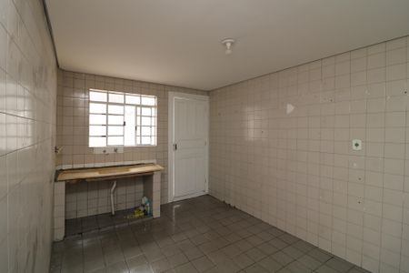 Cozinha de casa para alugar com 1 quarto, 60m² em Cidade São Mateus, São Paulo