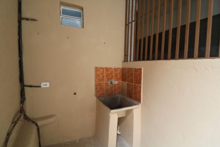 Casa para alugar com 60m², 1 quarto e 1 vagaÁrea de Serviço