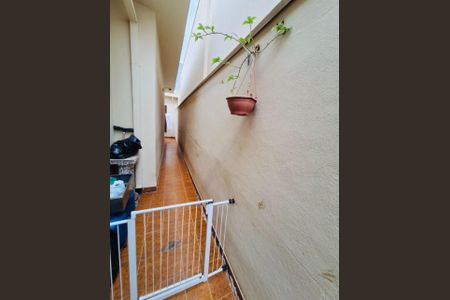 Casa à venda com 322m², 4 quartos e 6 vagas Casa à venda com 322m², 4 quartos e 6 vagasFoto 12