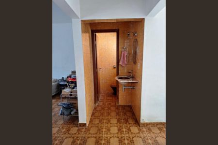 Casa à venda com 322m², 4 quartos e 6 vagas Casa à venda com 322m², 4 quartos e 6 vagasFoto 11