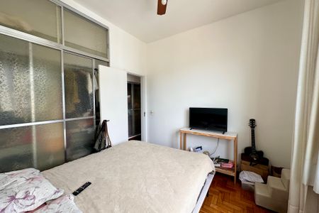 Apartamento à venda com 71m², 2 quartos e sem vagaQuarto